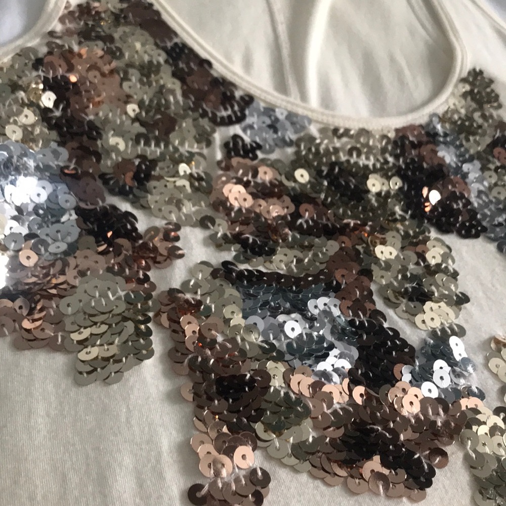 Express Top - Picture 2 of 3